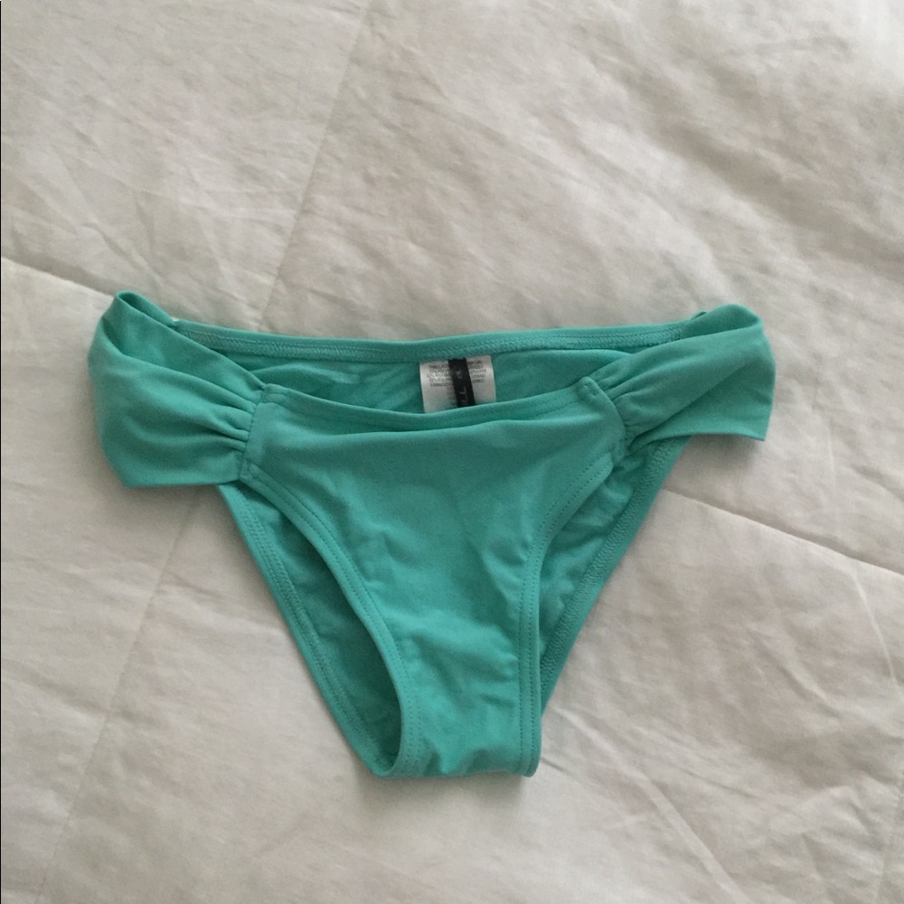 Oneil swim buttom